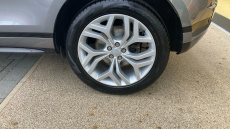 Land Rover Range Rover Evoque 2.0 D200 R-Dynamic SE 5dr Auto Diesel Hatchback